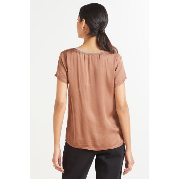 NATION LTD June Sateen V Neck Top in Latte Pink Size Small - Picture 2 of 14